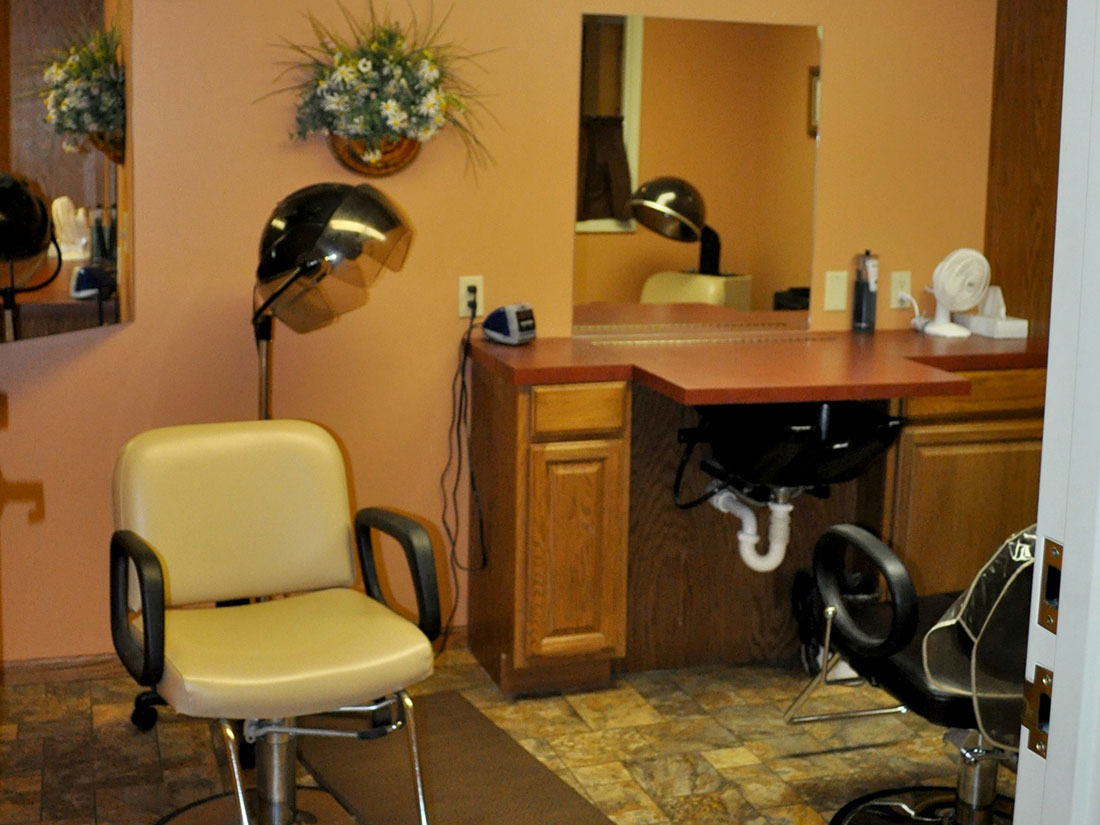 evergreen assisted living residence beauty parlor