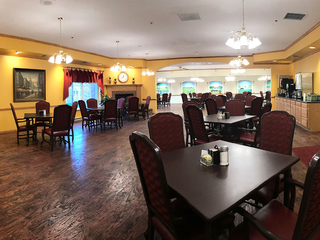evergreen assisted living residence dining room