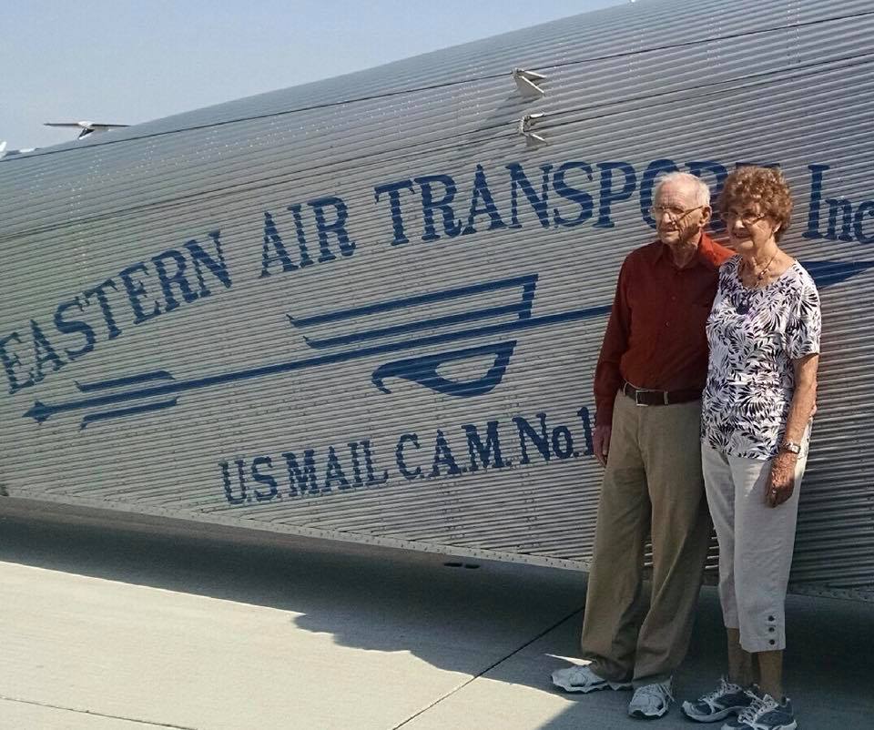 seniors traveling