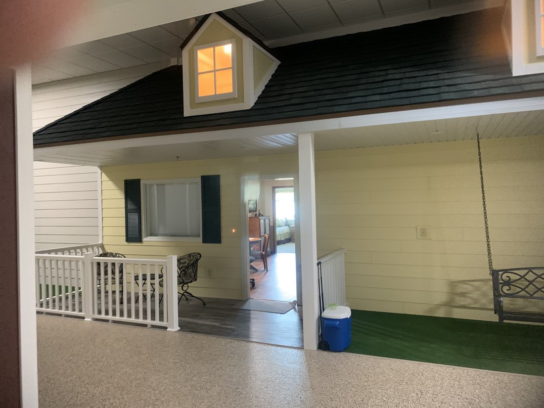 evergreen assisted living residence entryway